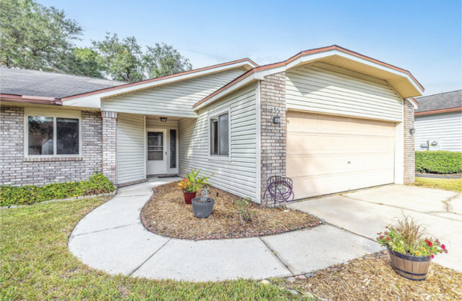 property at 355 Evergreen Ave