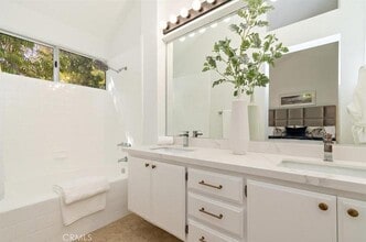 3 Del Sonata in Irvine, CA - Building Photo - Building Photo
