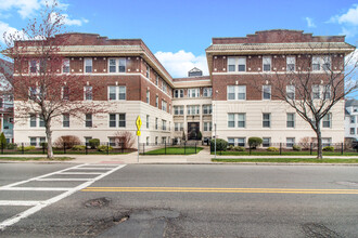 119 W Wyoming Ave in Melrose, MA - Building Photo - Building Photo