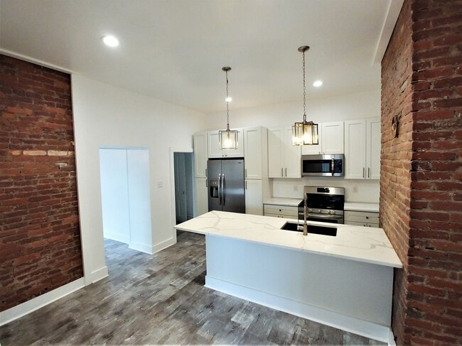 property at 400 Walter St