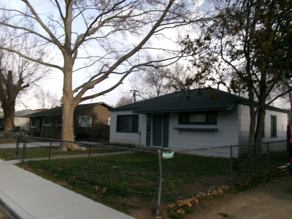 104 J St in Sparks, NV - Building Photo