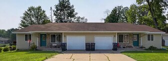 6429 Ryland Ave in Vesper, WI - Building Photo