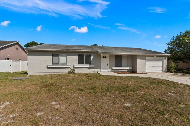 property at 1971 SE Carvalho St