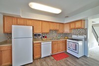 Building Photo - The Glens at Diamond Ridge Apartments in Baltimore, Maryland