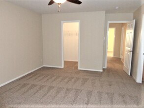 12865 Roslyn St in Thornton, CO - Foto de edificio - Building Photo