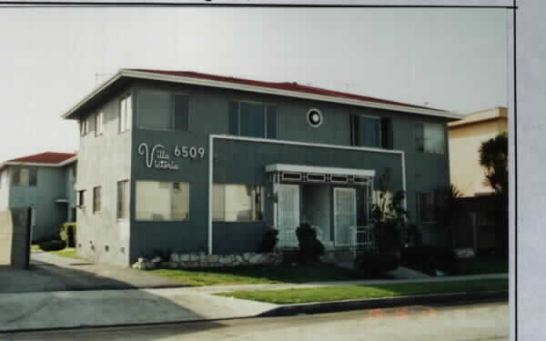 Villa Victoria Apartments in Los Angeles, CA - Building Photo - Building Photo