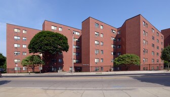 Charlesgate South in Providence, RI - Building Photo