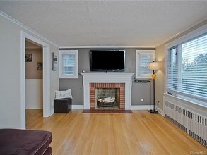 16 Harding St in Wethersfield, CT - Building Photo - Building Photo