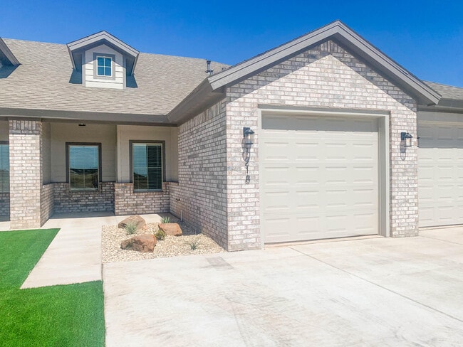 property at 1218 N 7th St