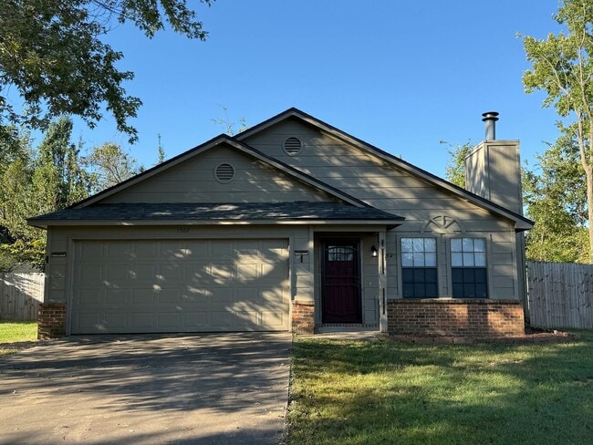 property at 1507 Heather Ct
