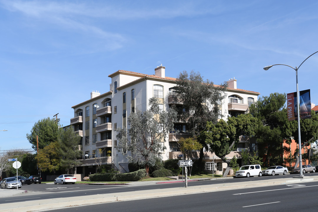 The Venice in Venice, CA - Building Photo