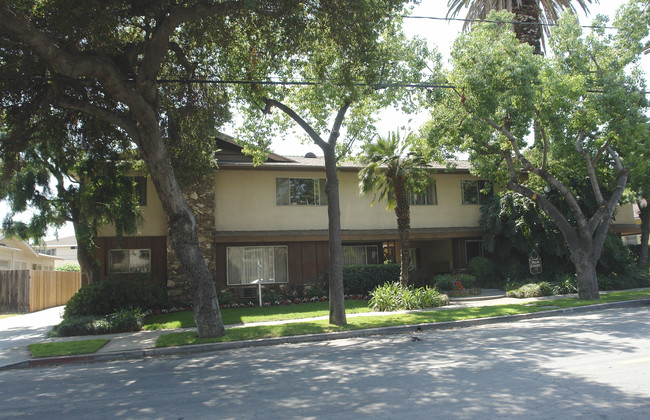 Palm Court Apartments in Alhambra, CA - Building Photo - Building Photo