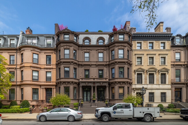 45 Commonwealth Ave in Boston, MA - Foto de edificio - Building Photo