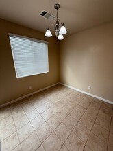 9005 Butterfly Rose Ave in Bakersfield, CA - Building Photo - Building Photo