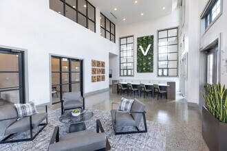 Valleydale Apartments in Salem, VA - Foto de edificio - Building Photo