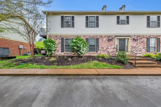 749 Fox Ridge Dr