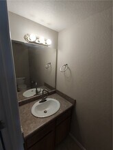 9 W Rainsong St in Farmington, AR - Building Photo - Building Photo