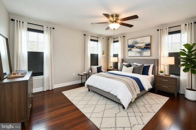 property at 1586 Pin Oak Dr