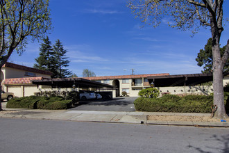 1071 Noriega Ave in Sunnyvale, CA - Building Photo - Building Photo