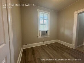 711 S Missouri Ave in Lakeland, FL - Building Photo - Building Photo