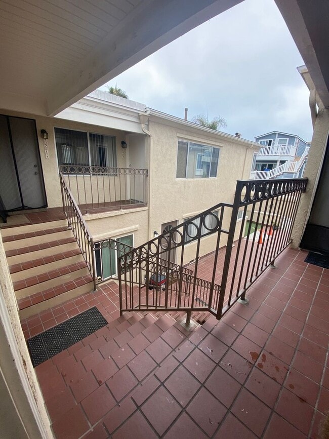 property at 725 Ensenada Ct