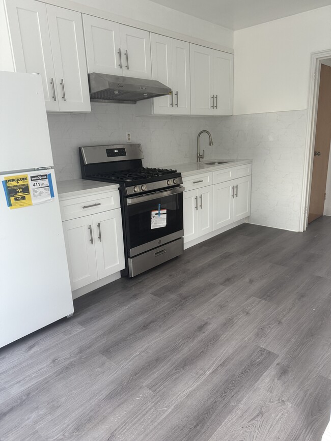 258 Senator St, Unit 2f l in Brooklyn, NY - Building Photo - Building Photo