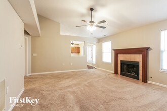 2242 Valley Creek Way in Indianapolis, IN - Building Photo - Building Photo
