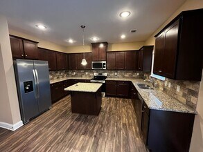 4870 Wisteria Ln in Columbus, GA - Building Photo - Building Photo