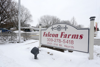 Falcon Farms in Port Byron, IL - Building Photo - Building Photo