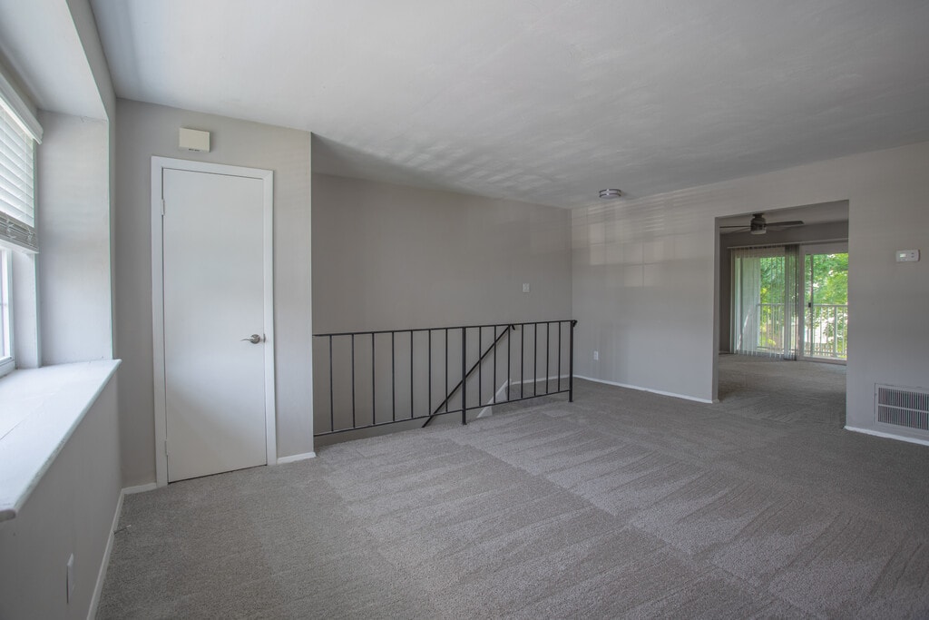 Weblin Place Apartments in Virginia Beach, VA