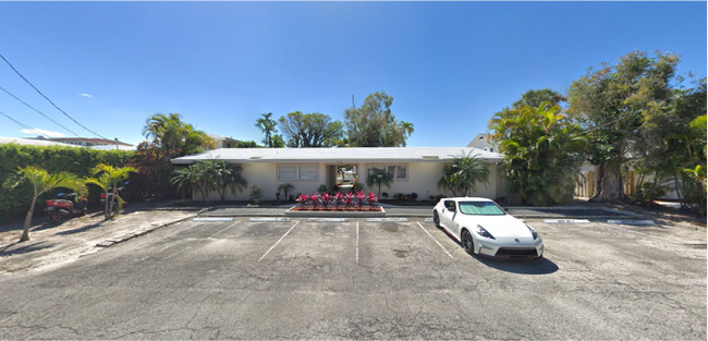 2732 NE 15th St in Fort Lauderdale, FL - Building Photo - Building Photo