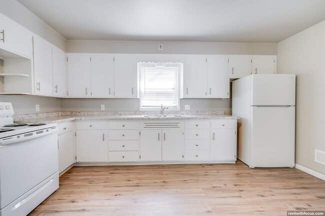 property at 528 5th St