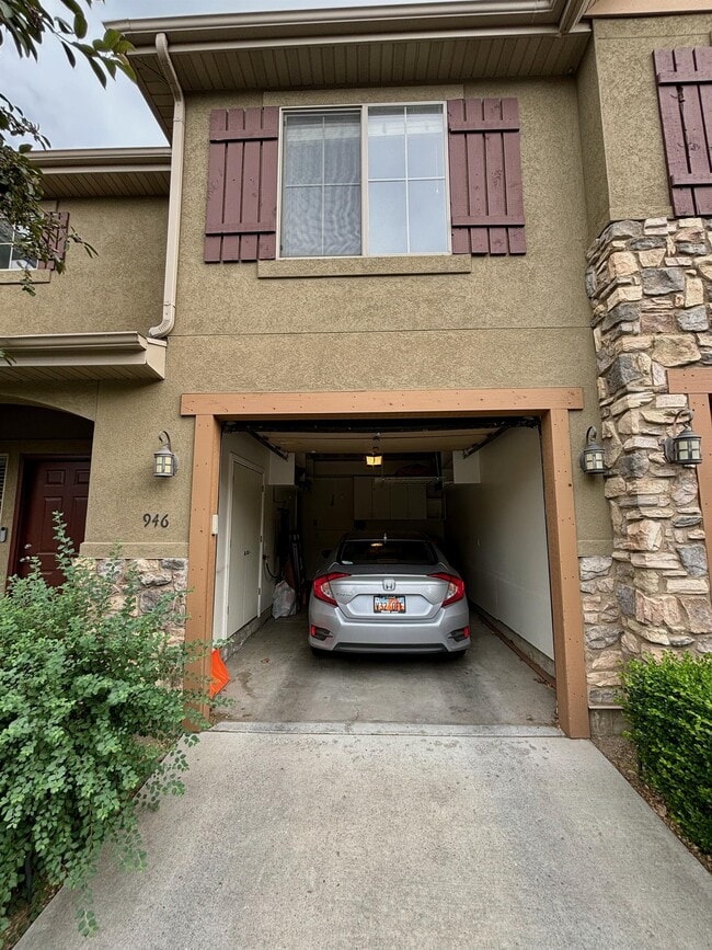 946 E 6795 S in Midvale, UT - Building Photo - Building Photo