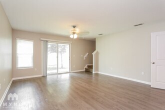 12713 Camden Rd in Jacksonville, FL - Building Photo - Building Photo