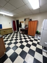 160 S Main St, Unit 1 in Barre, VT - Building Photo - Building Photo