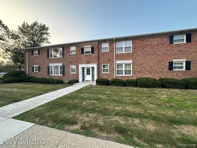 property at 17560 Mack Ave