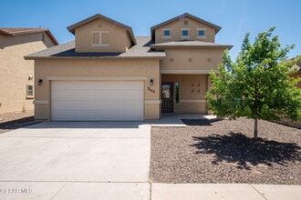 7668 Mundy Creek Dr in El Paso, TX - Building Photo - Building Photo