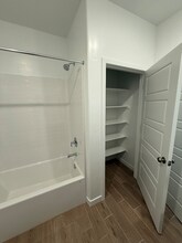 12621 Caminos St in Bakersfield, CA - Building Photo - Building Photo