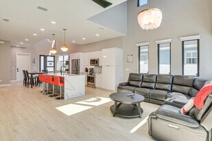 118 Via Madrid Dr in Ormond Beach, FL - Building Photo