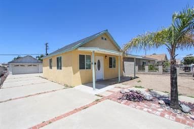 10571 Sycamore Ave in Stanton, CA - Building Photo - Building Photo