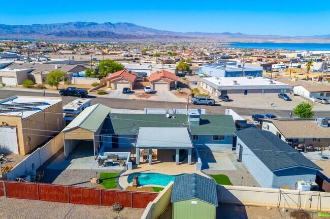 2261 Sahara Dr in Lake Havasu City, AZ - Building Photo - Building Photo