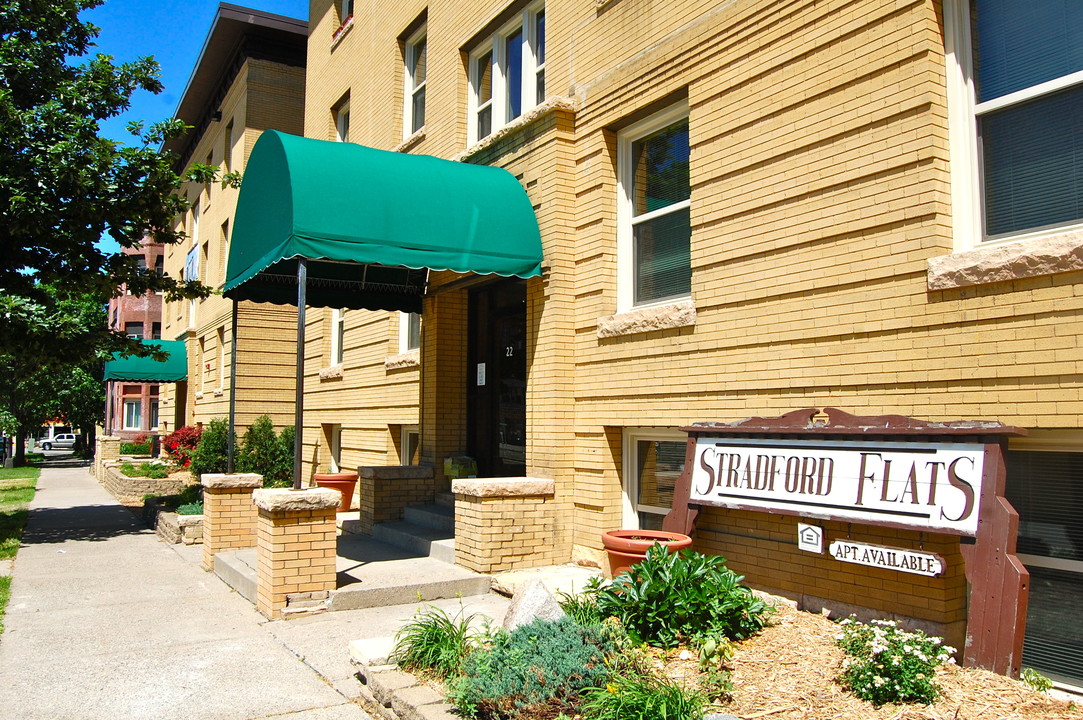 Stradford Flats in Minneapolis, MN - Foto de edificio