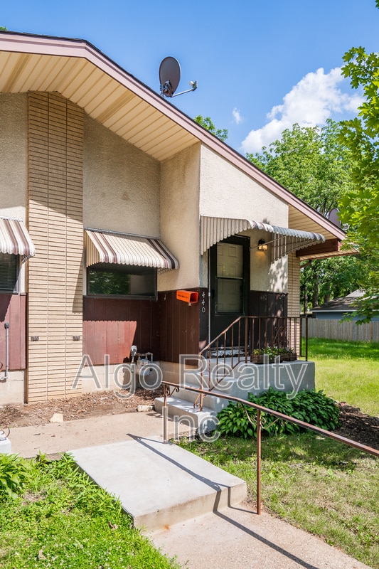 440 Jayne St in St. Paul, MN - Building Photo - Building Photo