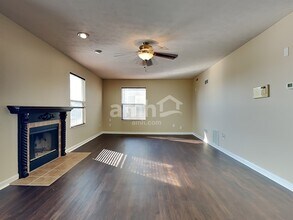 3207 Creekshore Dr in Indianapolis, IN - Building Photo - Building Photo