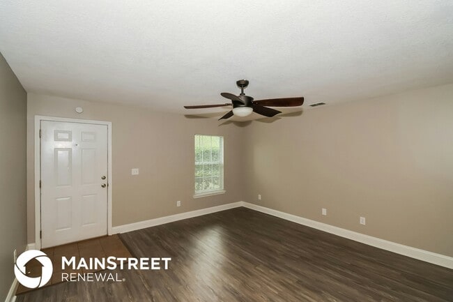 8125 Cahoon Dr W in Jacksonville, FL - Building Photo - Building Photo