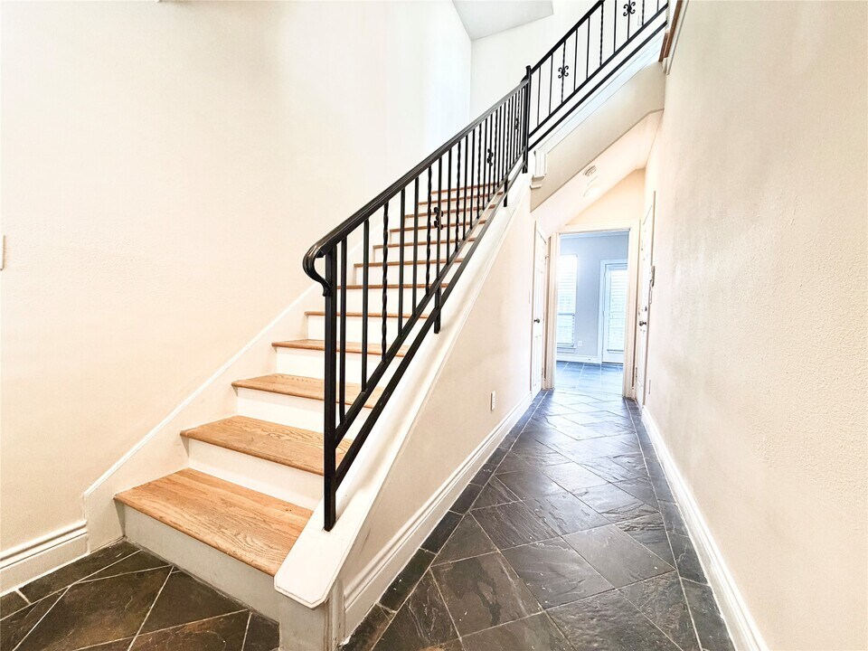 5430 Crooms St in Houston, TX - Building Photo