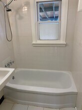 23 Glenwood Ave in Poughkeepsie, NY - Building Photo - Building Photo