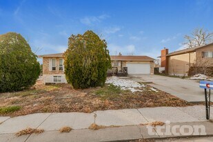 6589 Pahokee Dr in Colorado Springs, CO - Building Photo