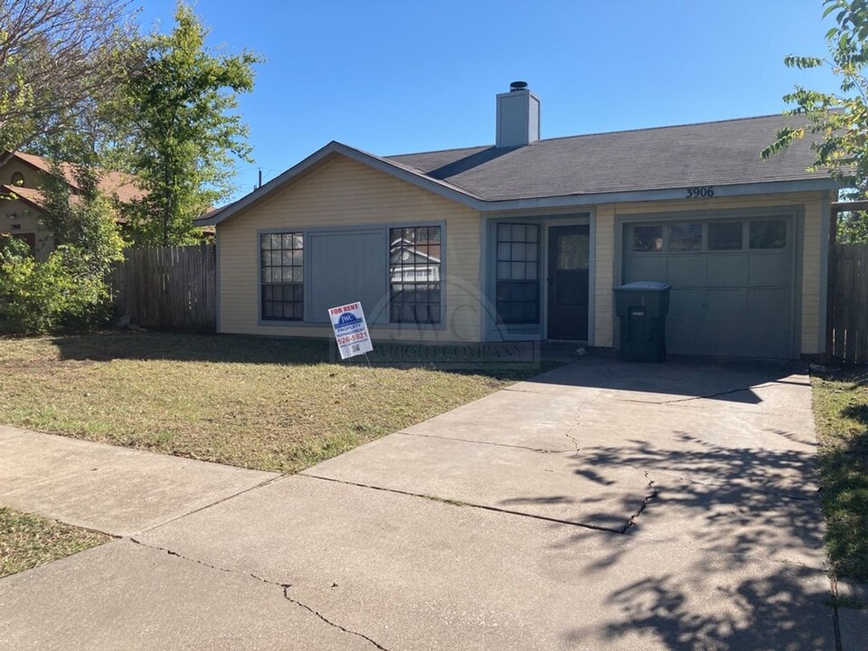 3906 London Ln in Killeen, TX - Building Photo