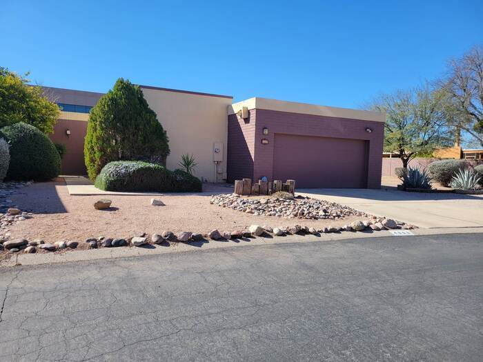 4906 E Water St in Tucson, AZ - Building Photo